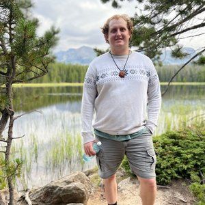 Meet your Posher, Aaron